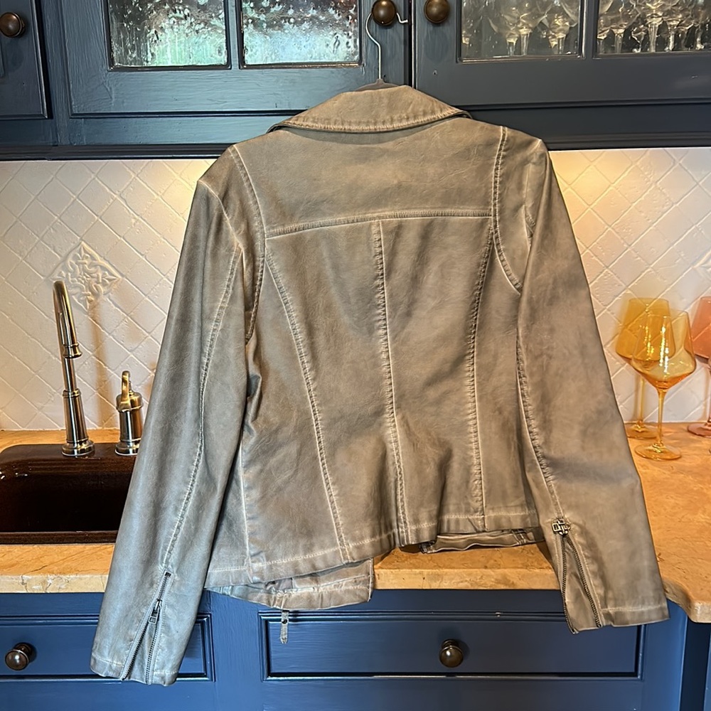 Max studio jacket - Medium - Picture 5 of 6